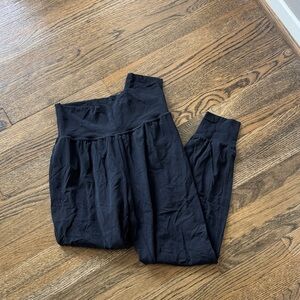 Athleta cruise jogger